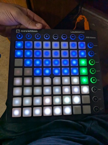 Novation launchpad mk2 usb - mk2,
