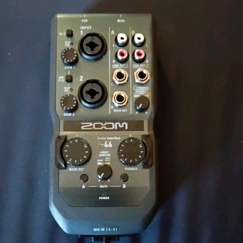 Zoom portable usb audio - usb,